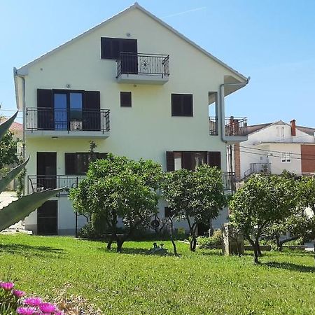 Apartments Figos Trogir Eksteriør billede