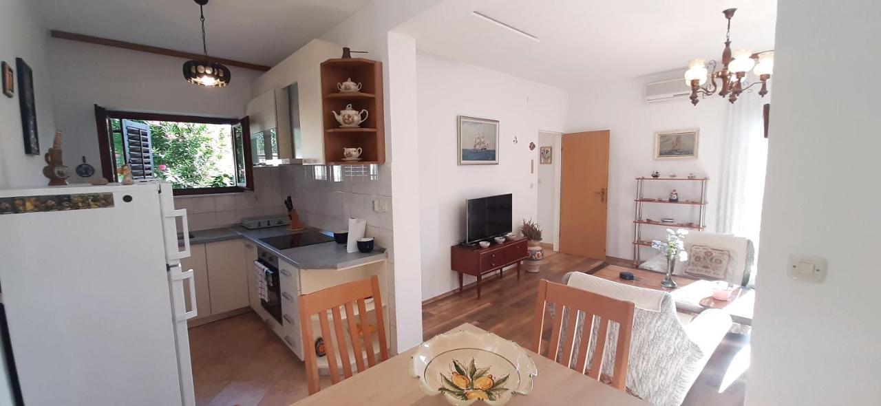 Apartments Figos Trogir Eksteriør billede
