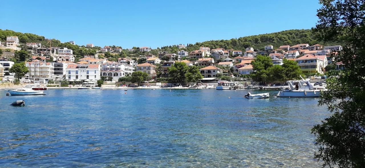 Apartments Figos Trogir Eksteriør billede